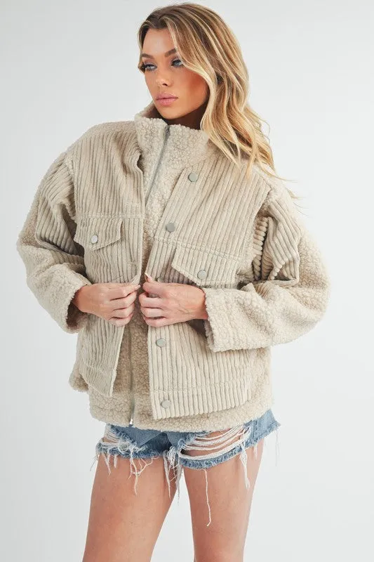 Aemi   Co Fake Two Pieces Turtleneck Sherpa Jacket with Pockets