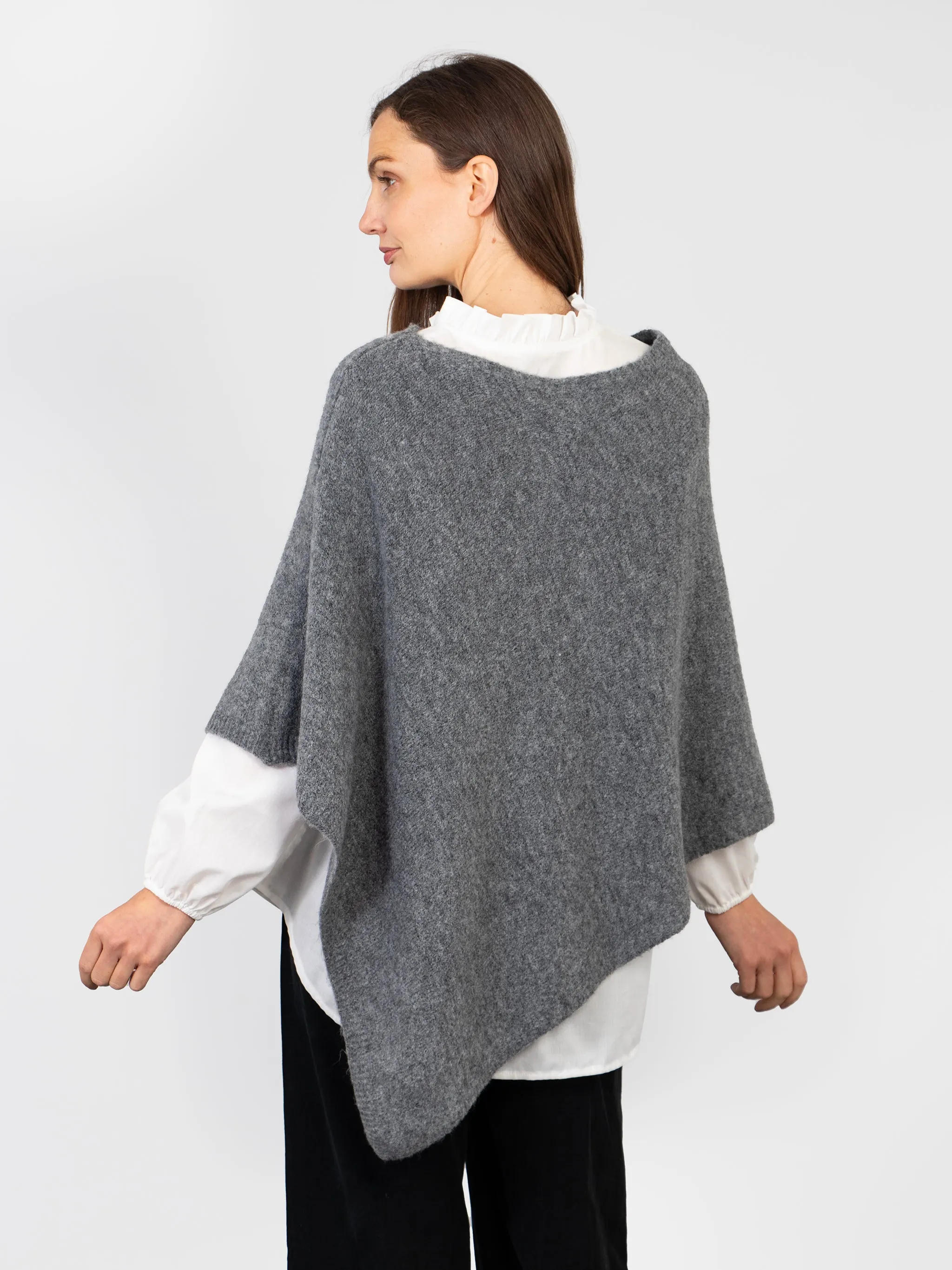 Nina Knitted Poncho - Grey